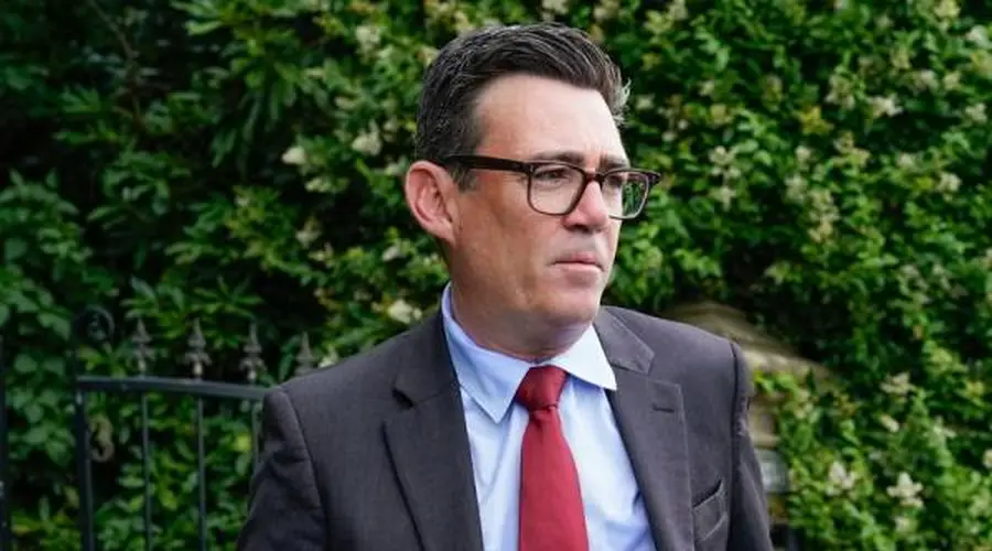 英媒:英国首相热门人选将公布权力下放计划,赋予地方更多决策权