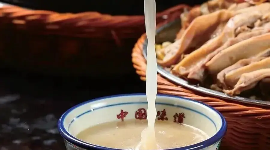 12道 特色风味菜,融合旺销