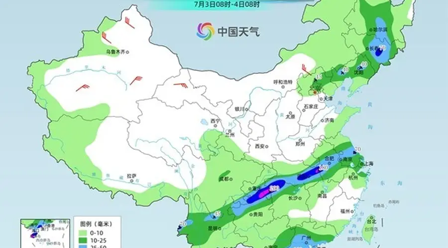 华南沿海台风雨来袭 北方多地正经历今年来最大范围高温过程