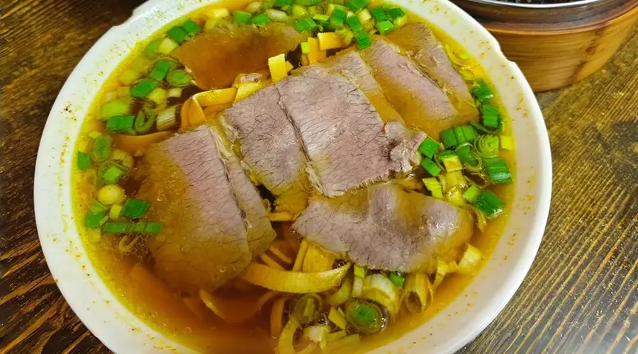 沈宏非:咖喱牛肉线粉汤