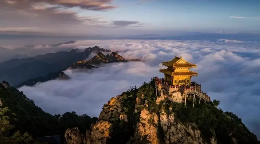 河南老君山月薪6万招人每天看云海，需在山顶住30天 景区：全国仅选一人