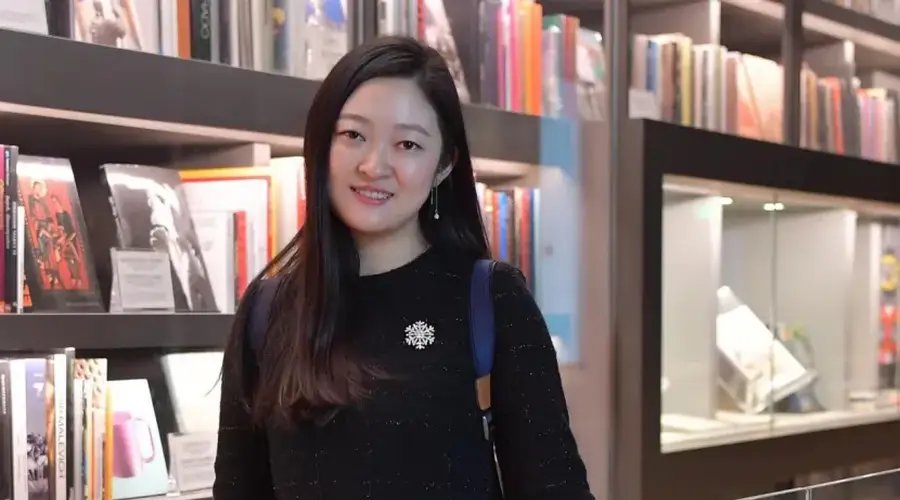 东西问|武琼芳:敦煌石窟多元服饰文化如何见证千年流行时尚?