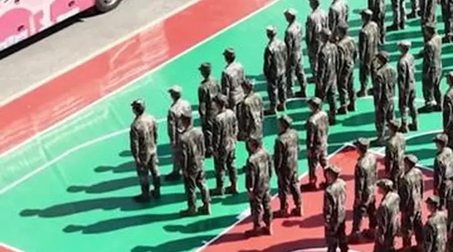 驻地血库告急！武警官兵第一时间组织无偿献血