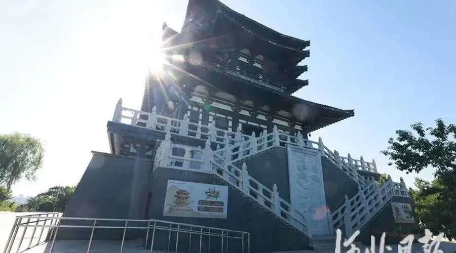 唐山南湖旅游景区龙山阁全新开放 步步皆升腾打造文化休闲新地标