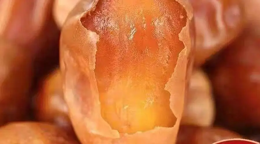 家里零食柜常备椰枣 天然甜香全家都爱