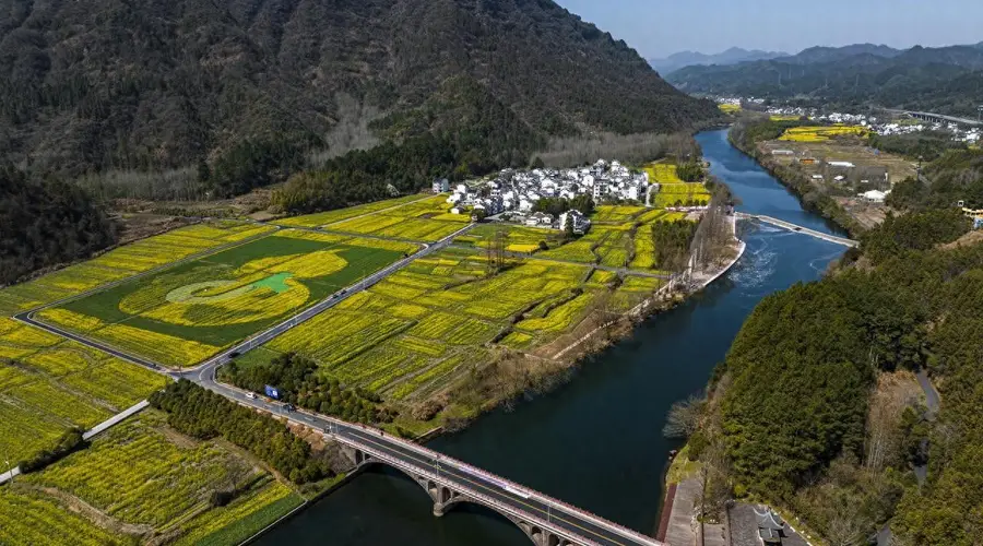 休宁县旅行攻略·齐云山道境与木梨硔云村