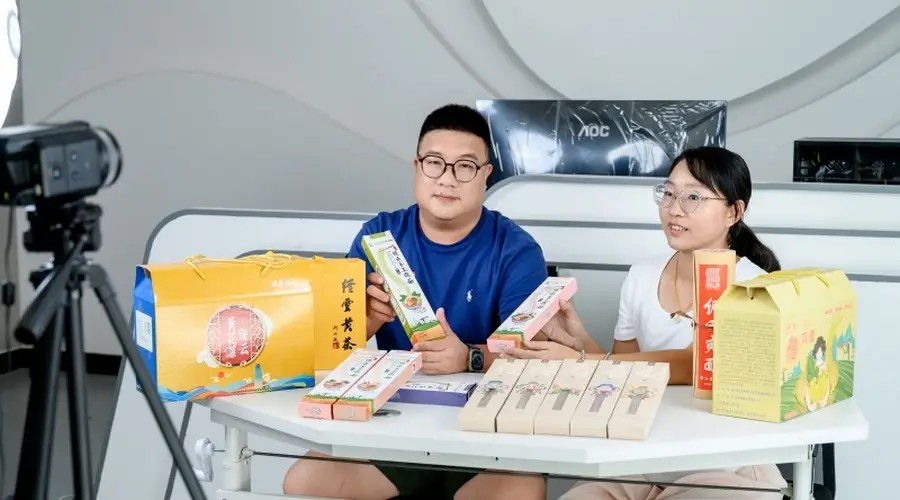 缙云爽面产业获突破 技能团带动农文旅融合增收