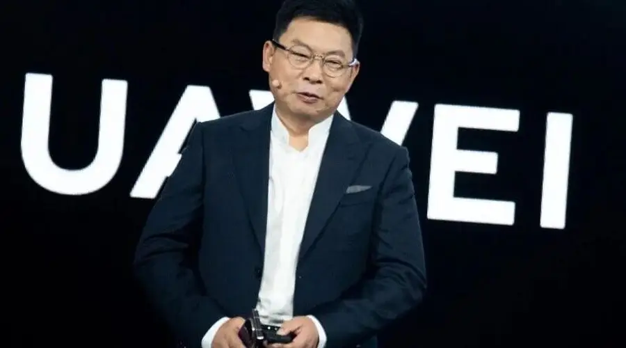 余承东：所有手机将大规模涨价 不涨就亏